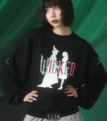 위키드 실루엣pt 맨투맨