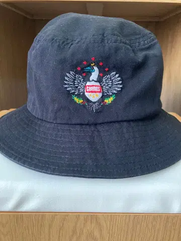 [ CHUMS ] BSC 엠블럼 버킷햇
