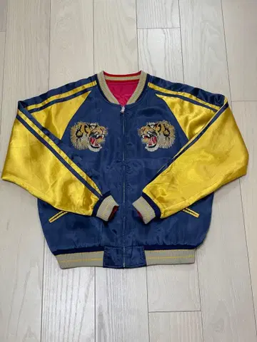 스카잔 얼굴 호랑이 용 일본 지도