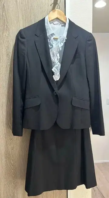 AOKI 스커트 수트 상하의