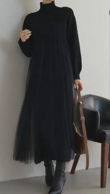 튤 레이어드 니트 원피스 &. NOSTALGIA