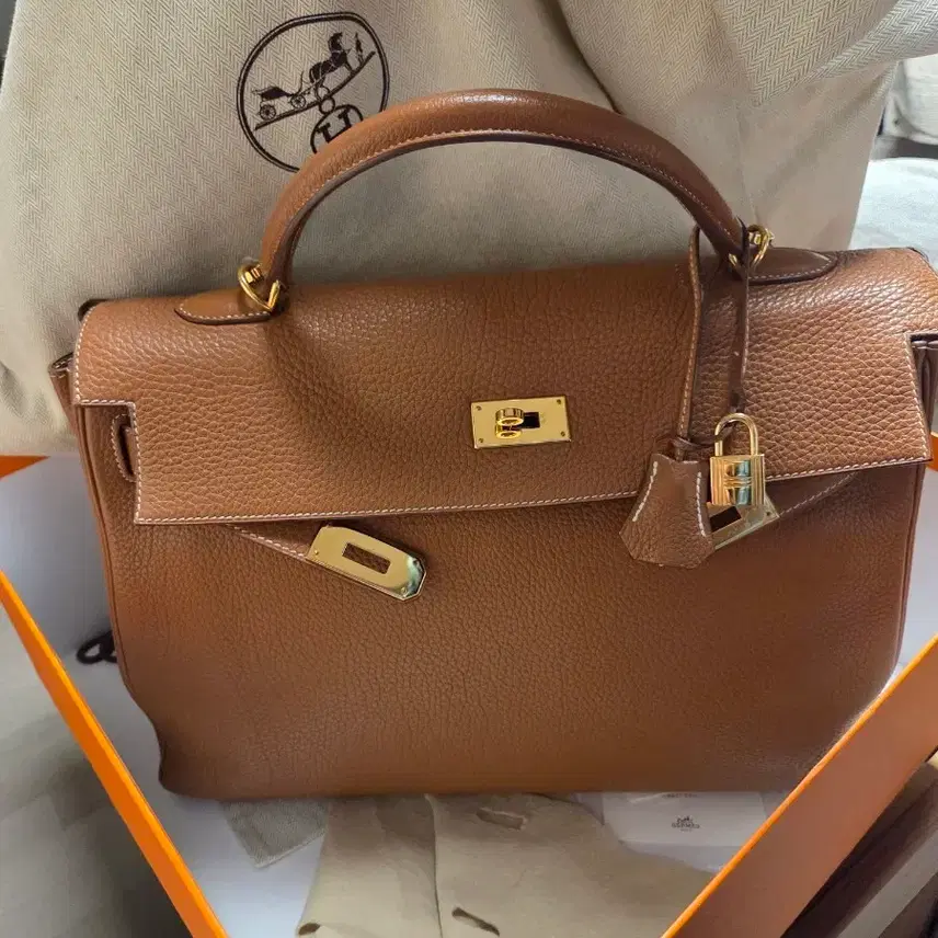에르메스 켈리40사이즈 ㅡM각인 사진 1