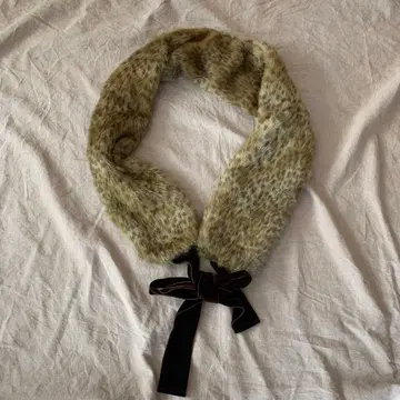 츠모리치사토 퍼 머플러 베이지 브라운 리본 포함