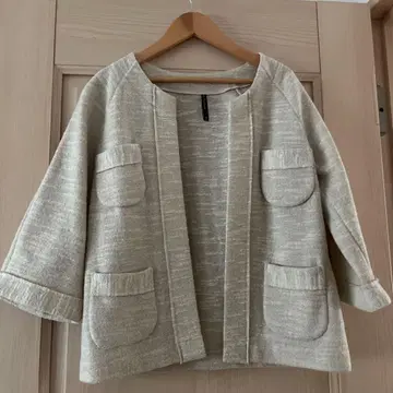 드레 스테리아 베이지 자켓