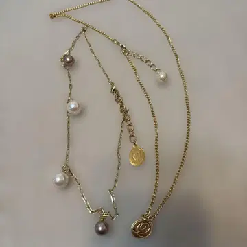 Q-pot 목걸이 2개