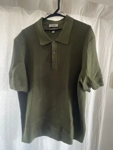 COS 올리브 그린 피케 셔츠 EUR XL