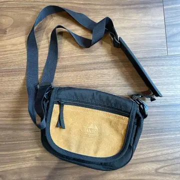 JANDD 숄더백 블랙/브라운