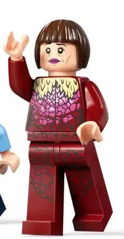 레고 76440에 포함된 미니 피규어 1체 마담 맥심