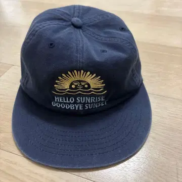 HELLO SUNRISE 자수 캡
