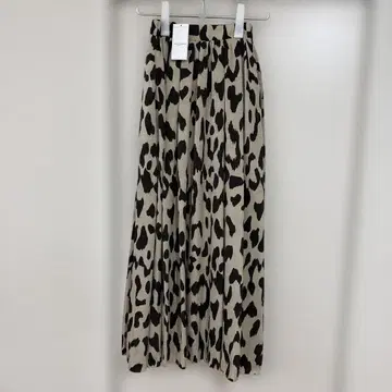 room306 CONTEMPORARY Maxi Skirt
