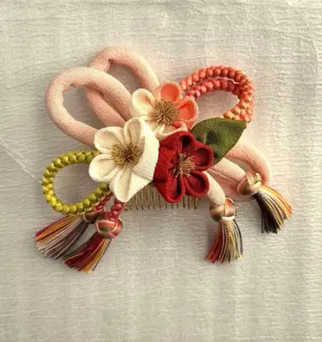 카즈라세이 노포 머리 장식 아데매실 빗