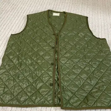 올리브 그린 퀼팅 베스트 L 1992년 제조