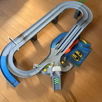 토미카 고속도로 활기찬 드라이브 호비(시마지로) 토미카 포함