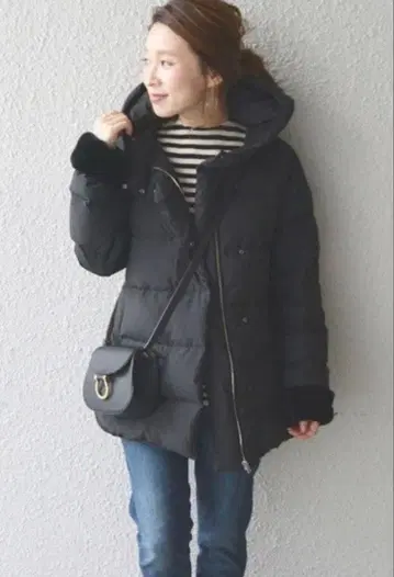 [ 24시간 이내 발송 ] SHIPS 후드 숏 다운