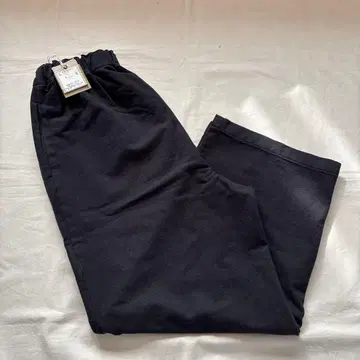 tantan 구매 BOSTON NINE 블랙 캐주얼 팬츠 사이즈 2입니다