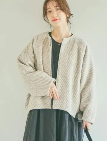 이번 시즌 새상품 studio clip 노카라 코쿤 코트 베이지