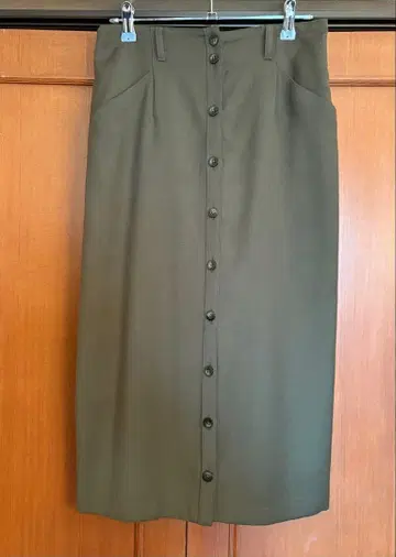 Spick&Span 카키 타이 스커트 버튼 프론트 38