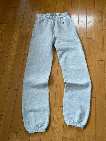 Champion 빨간색 택 S 사이즈 스웨트 팬츠