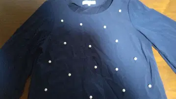 grove 네이비 펄 장식 긴팔 셔츠