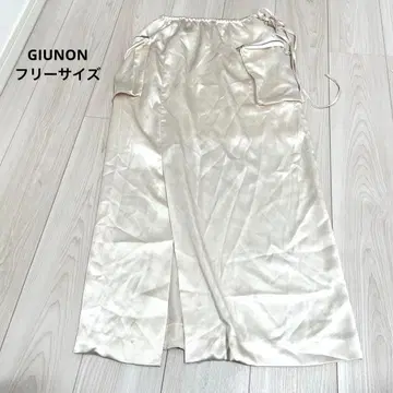 GIUNON 슬릿 롱 스커트 화이트 아이보리 계열