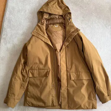 유니클로 남성용 하이브리드 다운 아우터 웨어