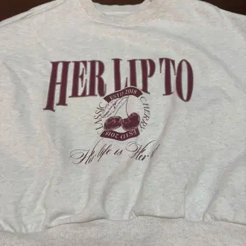 Classic Cherry 맨투맨 herlipto