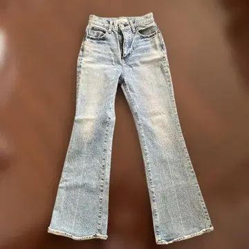 moussy MVS FLARE / 엠브이 에스 플레어 데님