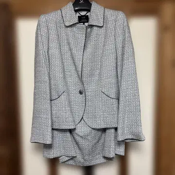 미사용 새상품 23구 수트