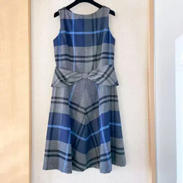 요크랜드 우에노 주리 착용 L 체크 원피스 리본