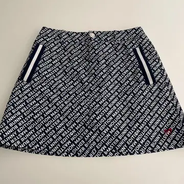 MASTER BUNNY EDITION 로고 스커트