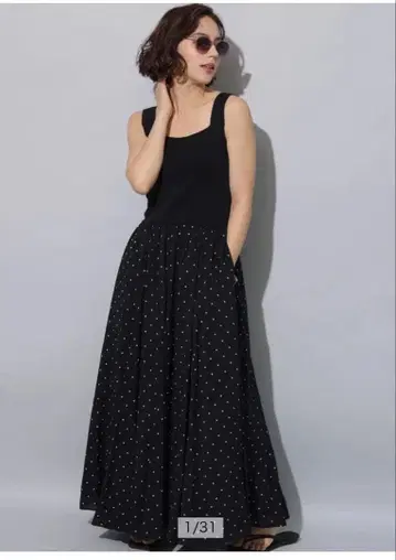 Arpege story 블랙 플레어 원피스