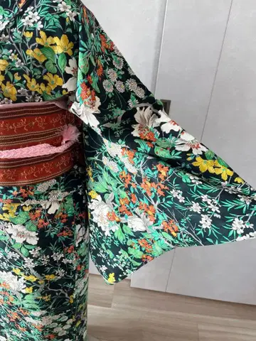 꽃무늬 그린 컬러 코몬 기모노