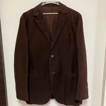 타블로이드 뉴스 테일러드 자켓