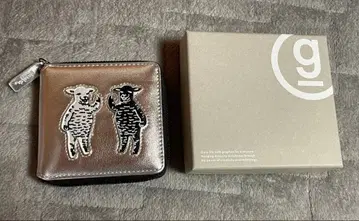 새상품급 그라니프 라무초프 프렌즈 지퍼 접이식 지갑