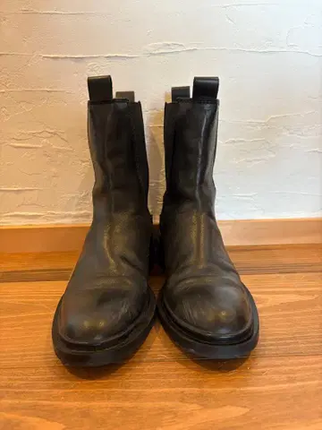 ZARA 가죽 사이드 고어 부츠