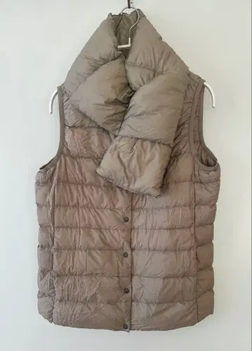 무인양품 포켓 다운 베스트 & 다운 머플러 새상품급