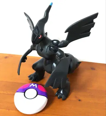 무선 조종 제크로무 피규어 마스터볼