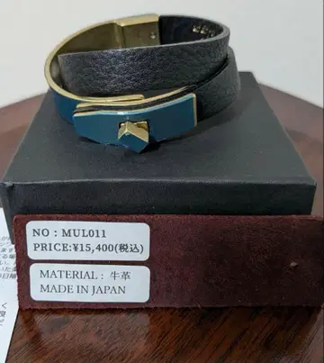 [미사용 새상품] m.u.l 가죽 팔찌 워싱 가공 블랙