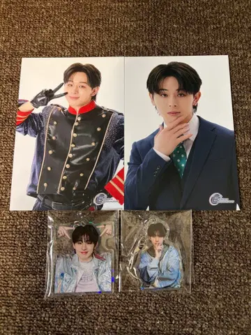 ONE N' ONLY LUMINA 아크릴 키링 아크링 키링 EIKU