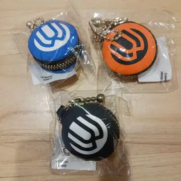 UVERworl 사인 포함 마카롱 파우치 3개 세트