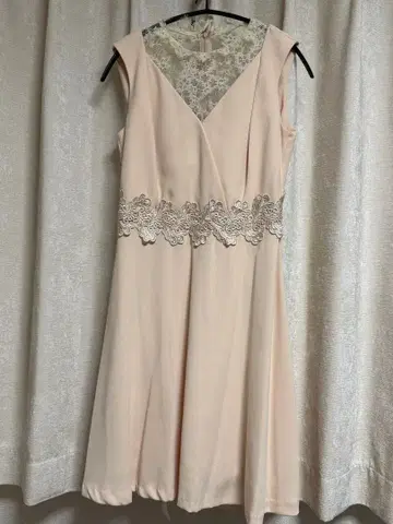 Lilly Brown 레이스 콤비 원피스 베이지