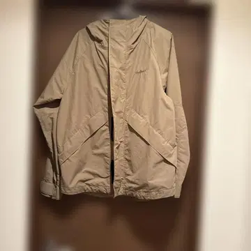 Wild Things 베이지 나일론 자켓