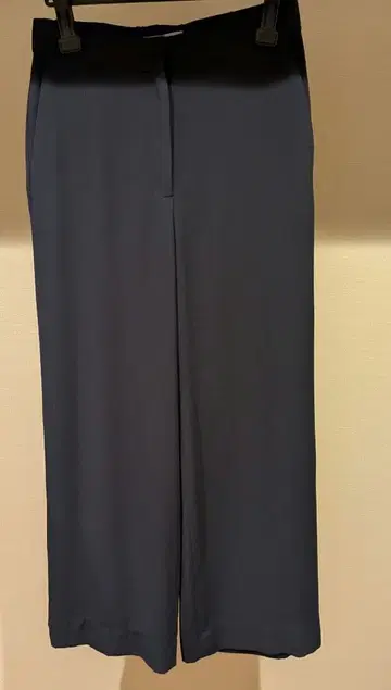 theoryluxe 네이비 팬츠