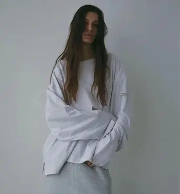 택 포함 ETRE TOKYO 컷오프 커프스 롱Tee (GREY)