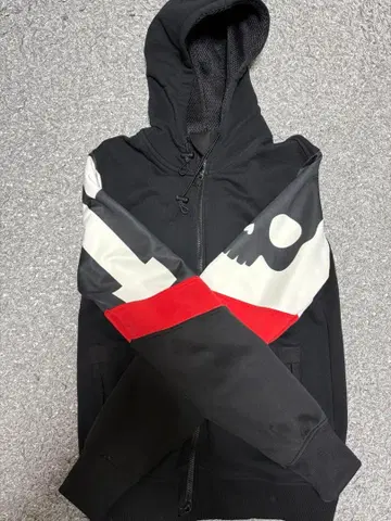 하이드로겐 후드티