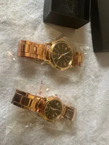 MSCXDK 골드 아날로그 손목시계 2세트