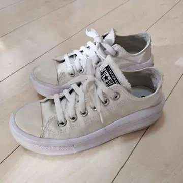CONVERSE ALL STAR 화이트 스니커즈 한국 한정품