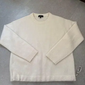 띠어리 니트 아이보리 미사용품