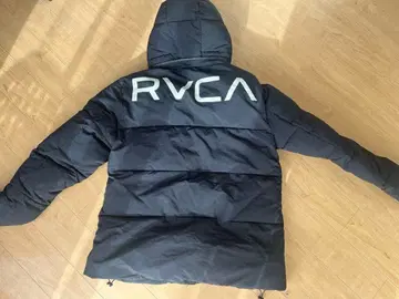 RVCA 블랙 다운 자켓