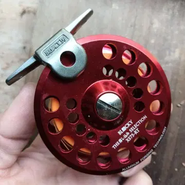 쿠로다이 공방 BLUICK THE SELECTION xs75-RT 레드